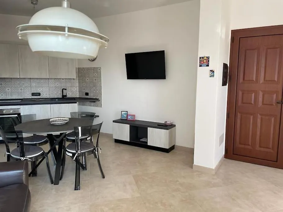 La Maison Apache Gonnesa Cod Iun: R8196 0*,  Италия