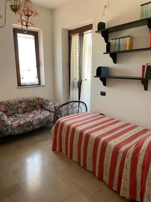 La Maison Apache Gonnesa Cod Iun: R8196