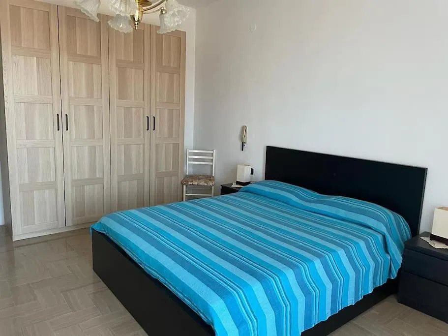 La Maison Apache Gonnesa Cod Iun: R8196